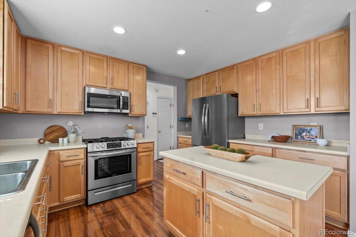 MLS Image #5 for 819  stagecoach drive,brighton, Colorado