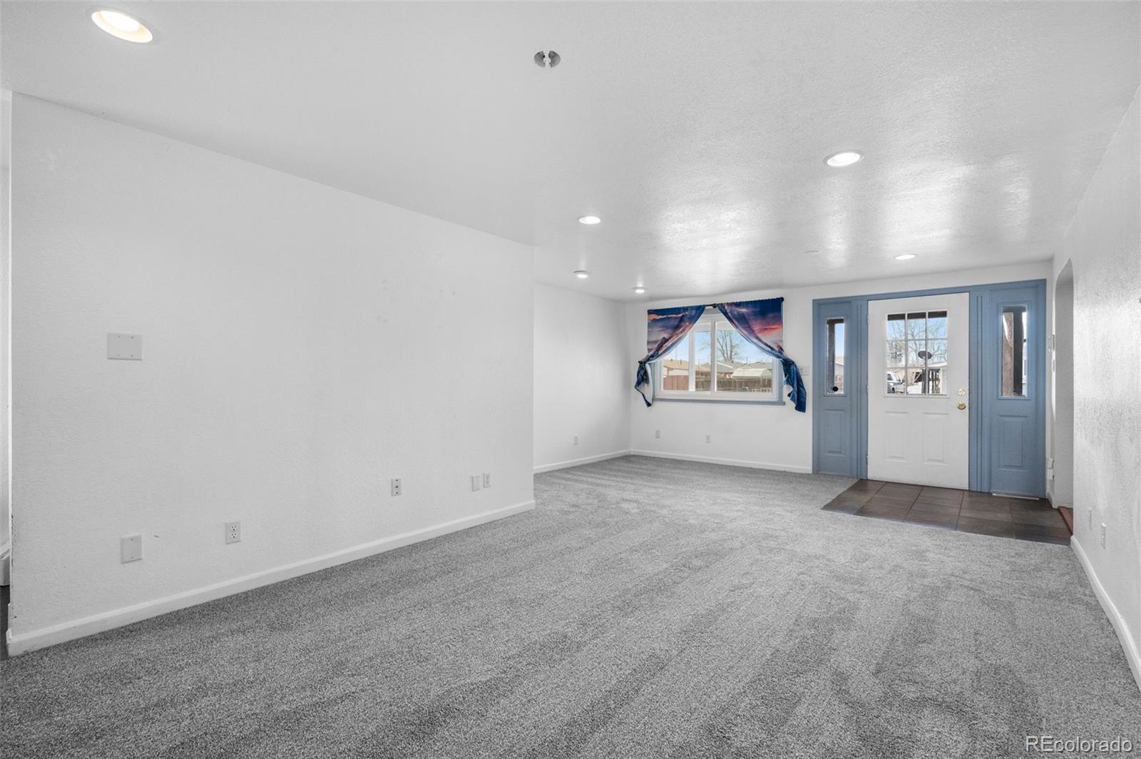MLS Image #2 for 6540  poplar street,commerce city, Colorado