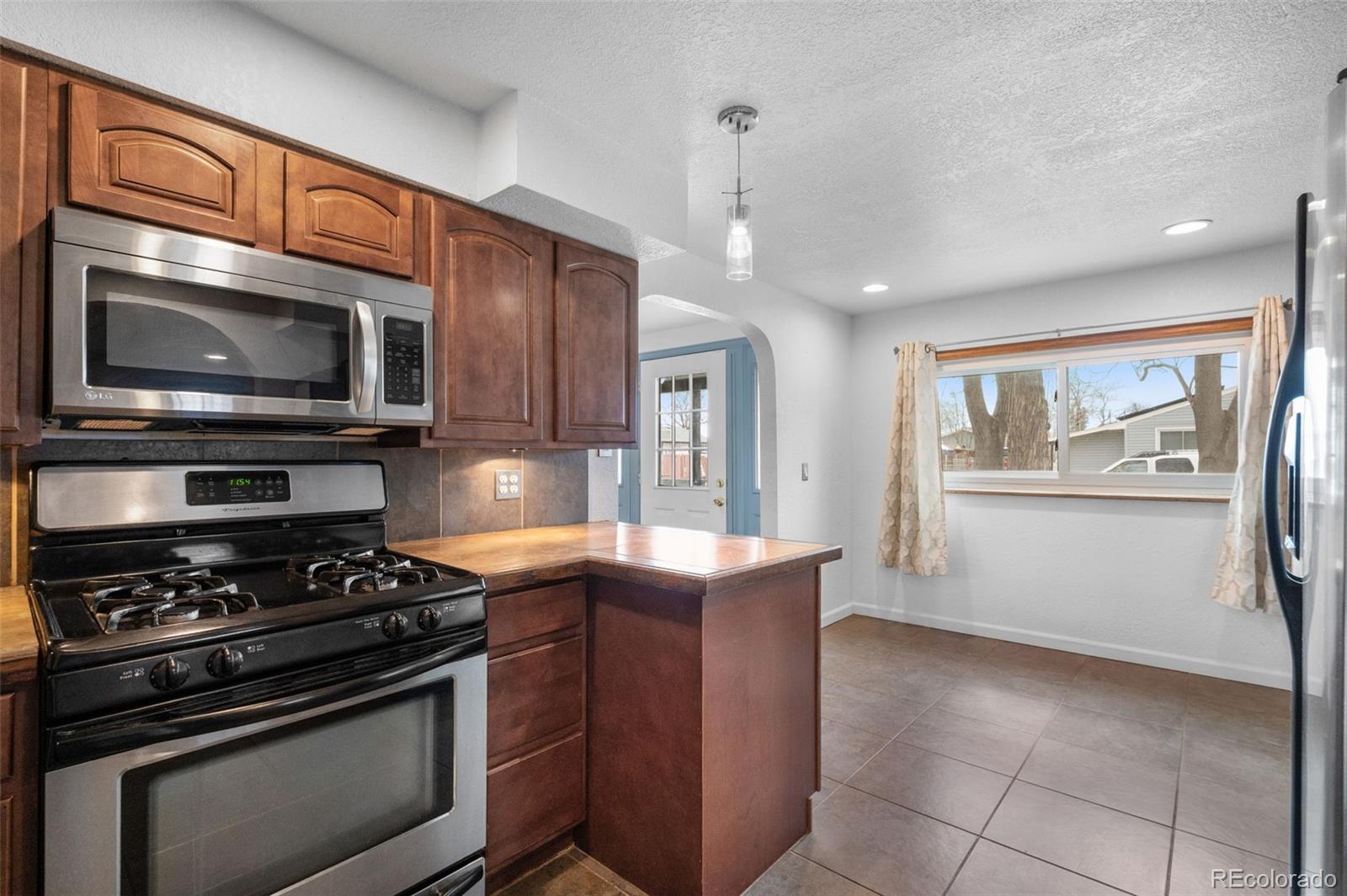 MLS Image #9 for 6540  poplar street,commerce city, Colorado