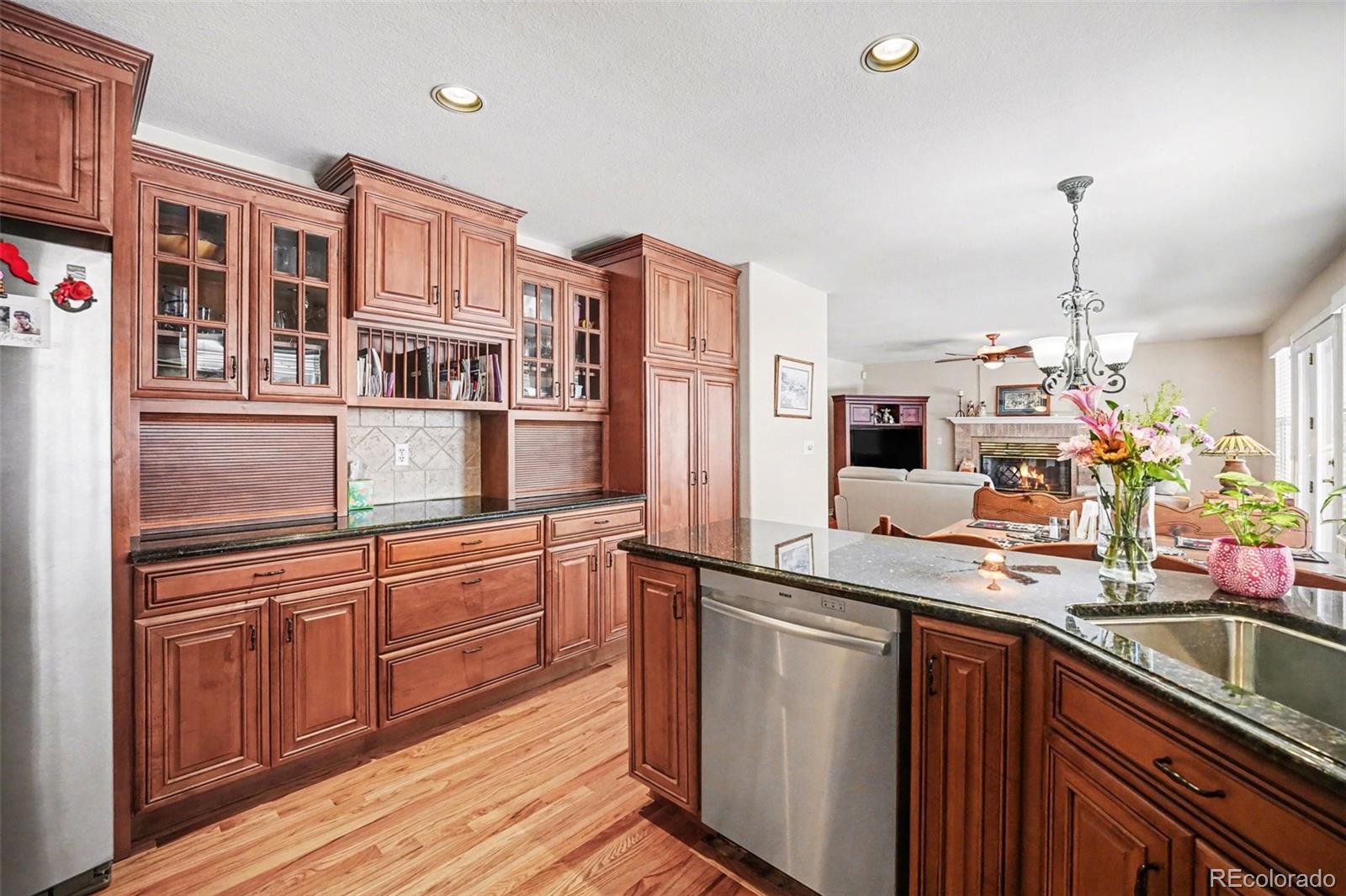 MLS Image #11 for 6454 s nelson way,littleton, Colorado