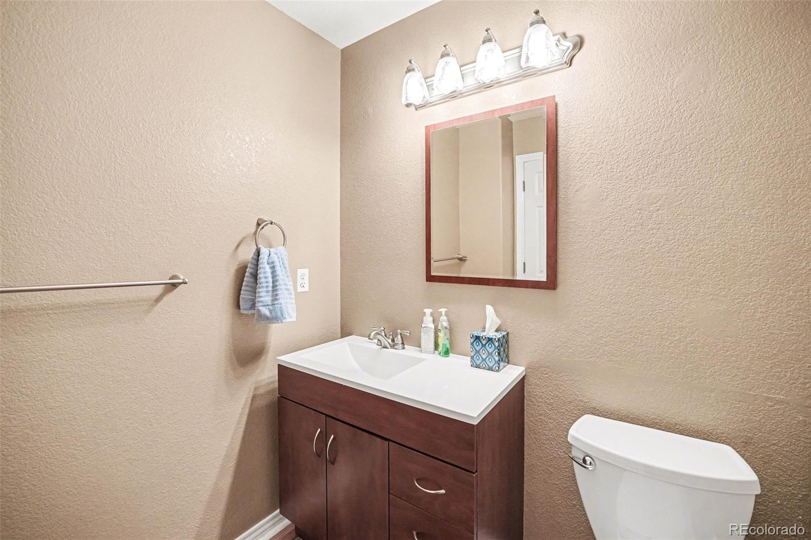 MLS Image #26 for 6454 s nelson way,littleton, Colorado