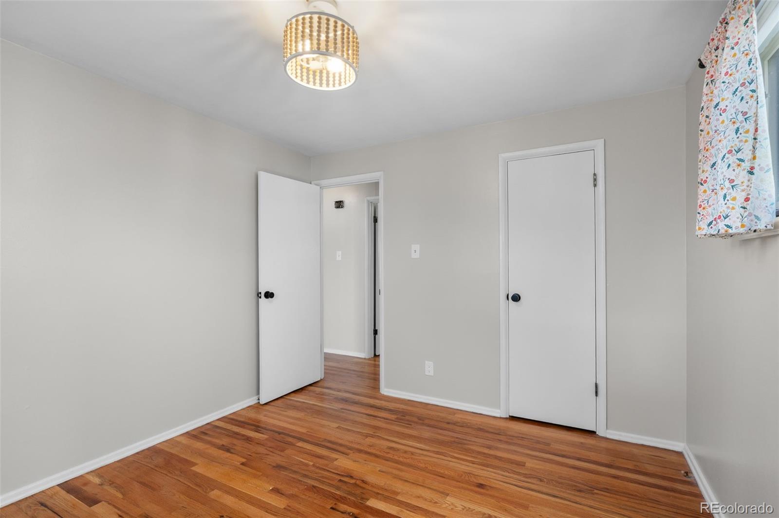 MLS Image #14 for 1024 s hazel court,denver, Colorado