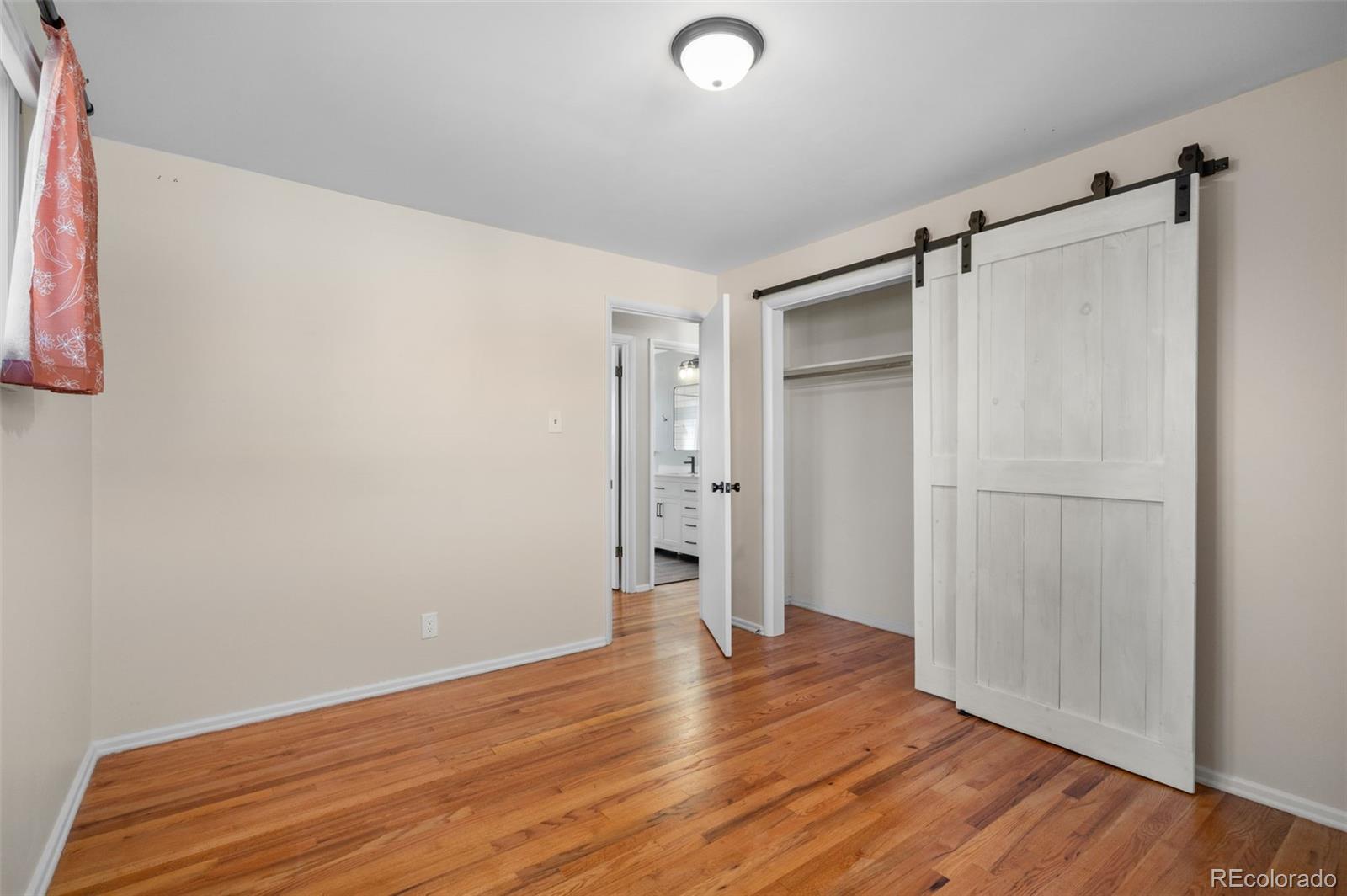 MLS Image #16 for 1024 s hazel court,denver, Colorado