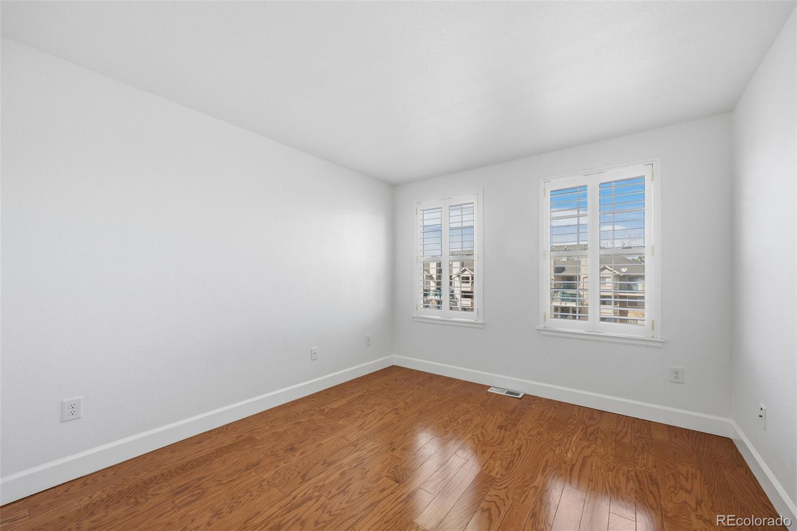 MLS Image #17 for 9550 e florida avenue,denver, Colorado