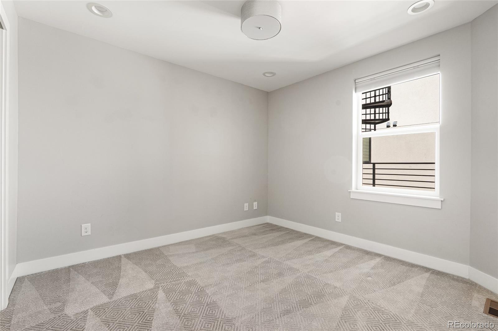 MLS Image #38 for 1842  irving street ,denver, Colorado
