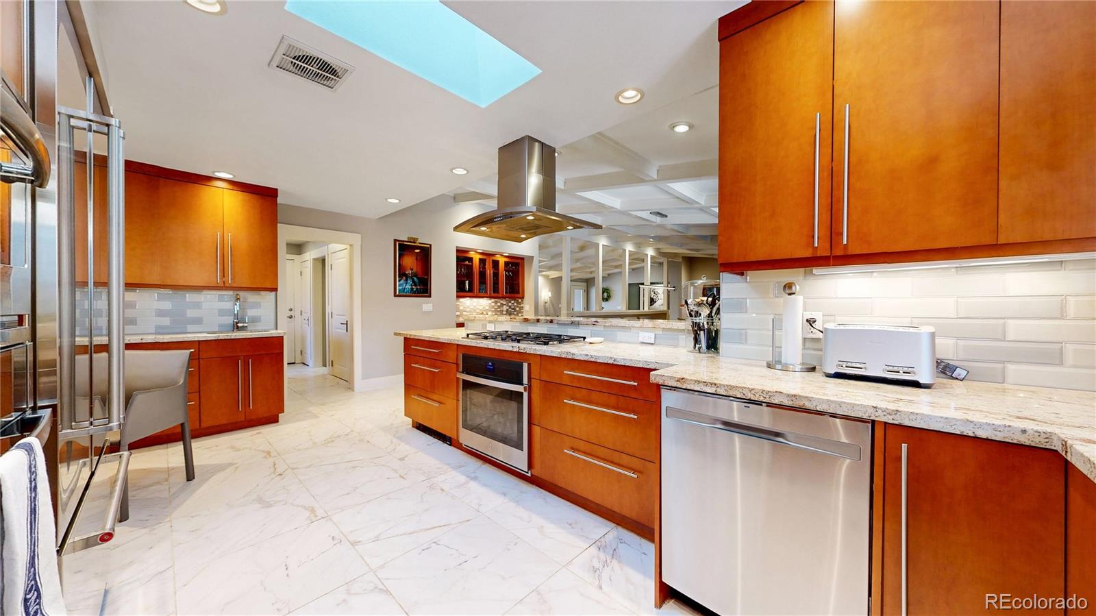 MLS Image #13 for 477  locust street,denver, Colorado