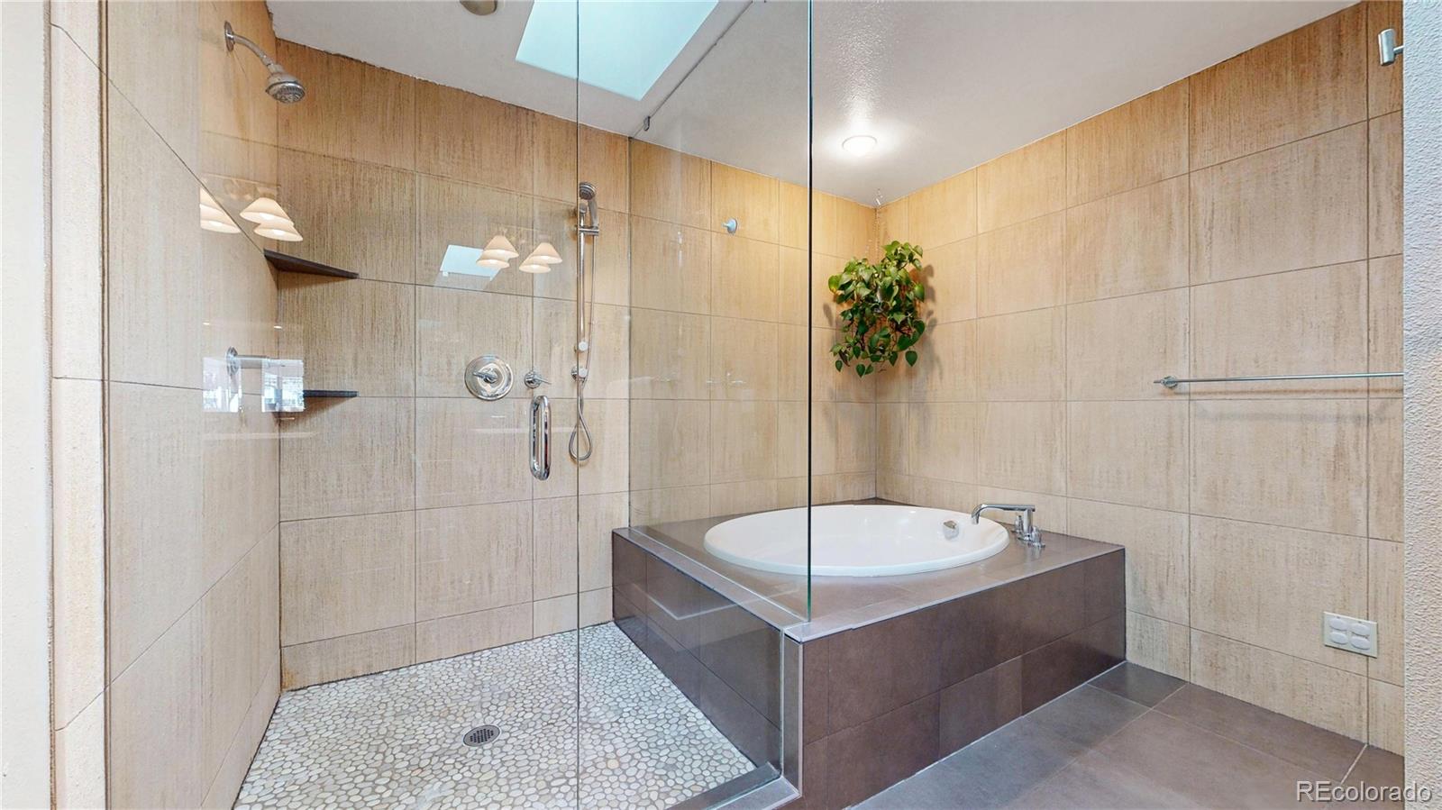 MLS Image #20 for 477  locust street,denver, Colorado