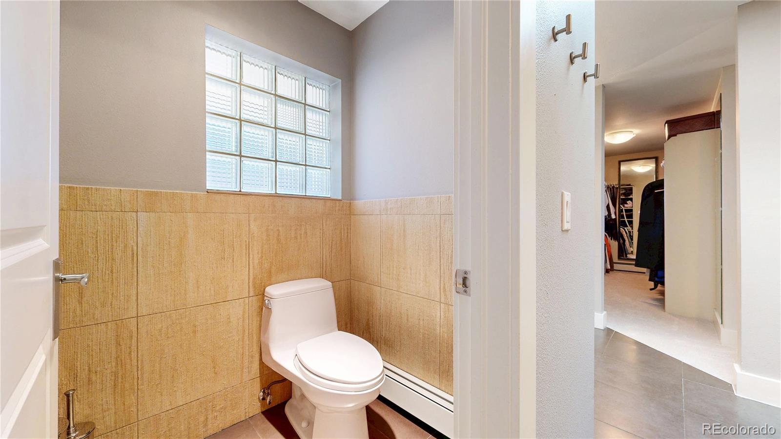 MLS Image #22 for 477  locust street,denver, Colorado