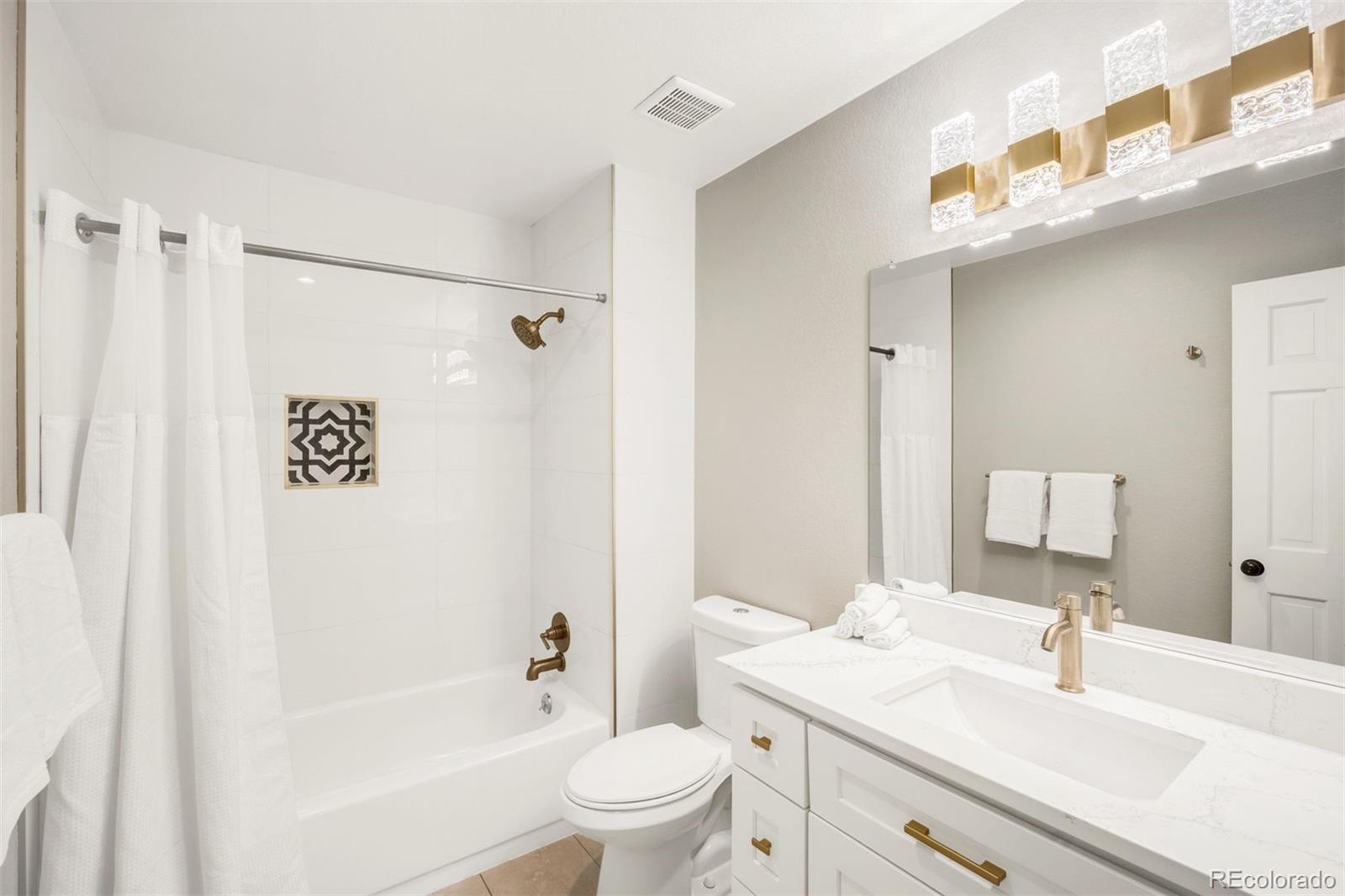 MLS Image #11 for 11524  community center drive 24,northglenn, Colorado