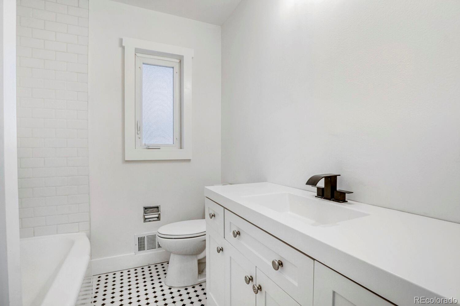 MLS Image #19 for 2261 e dartmouth place,englewood, Colorado