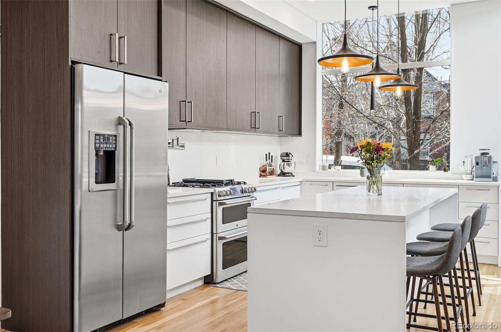MLS Image #13 for 2516 n clarkson street,denver, Colorado