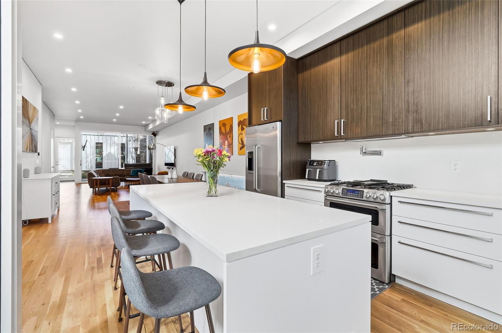 MLS Image #17 for 2516 n clarkson street,denver, Colorado