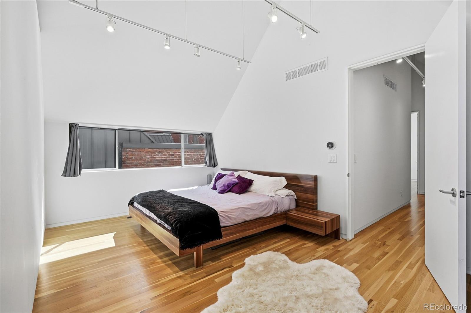 MLS Image #30 for 2516 n clarkson street,denver, Colorado