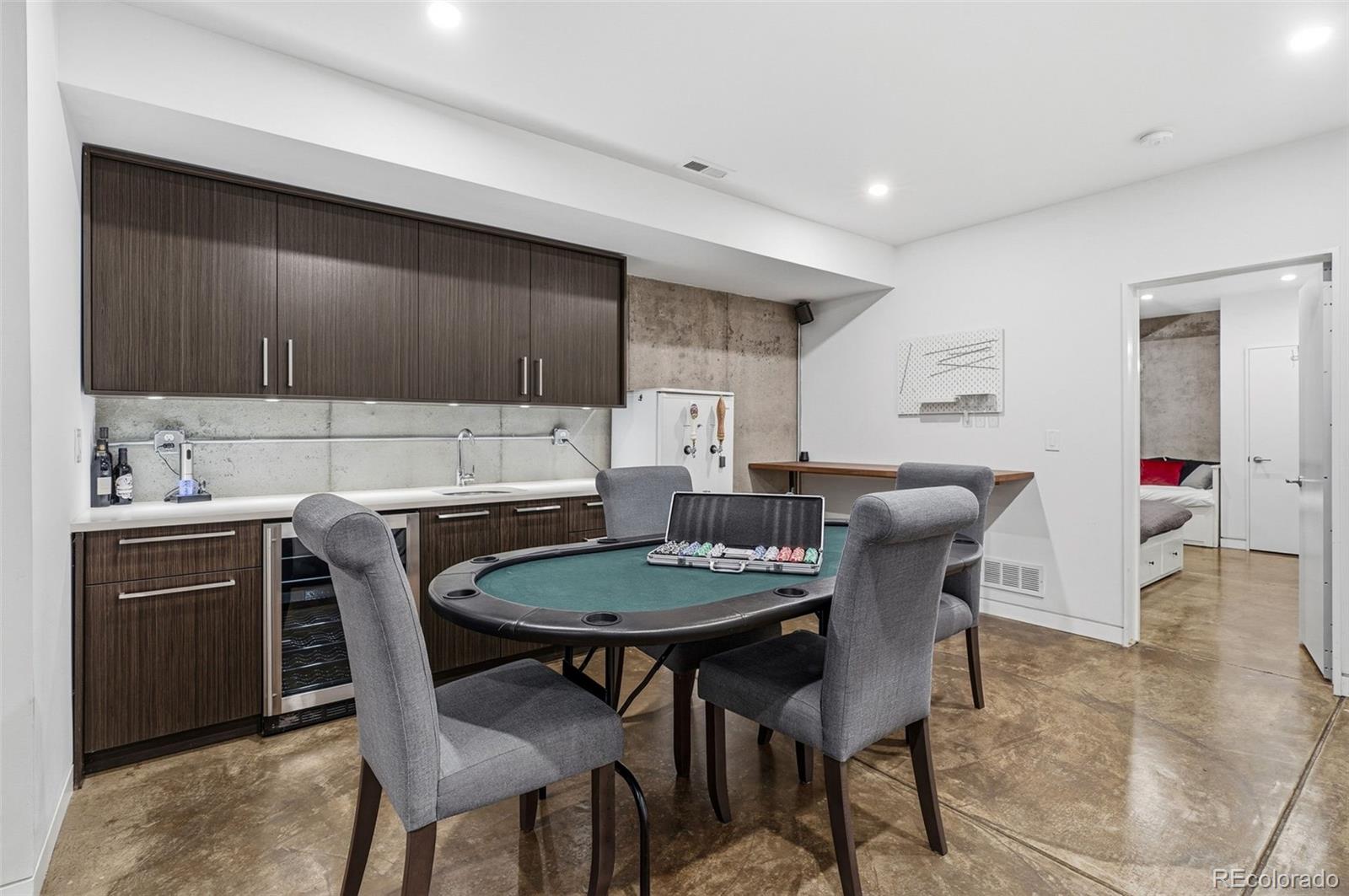 MLS Image #36 for 2516 n clarkson street,denver, Colorado