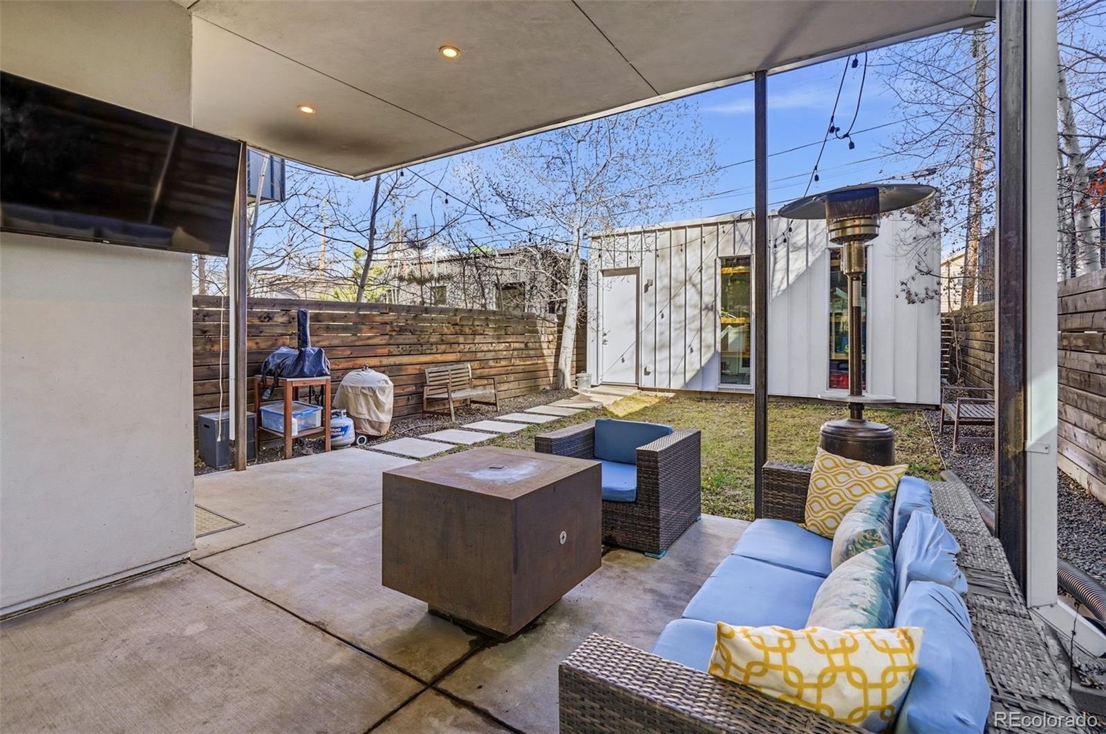 MLS Image #40 for 2516 n clarkson street,denver, Colorado