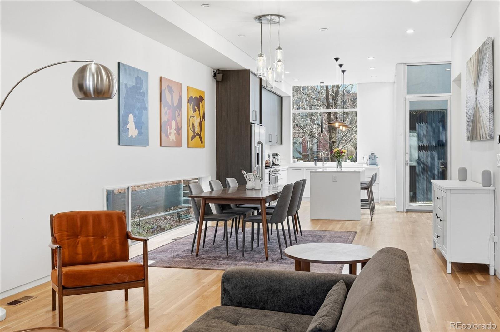 MLS Image #5 for 2516 n clarkson street,denver, Colorado