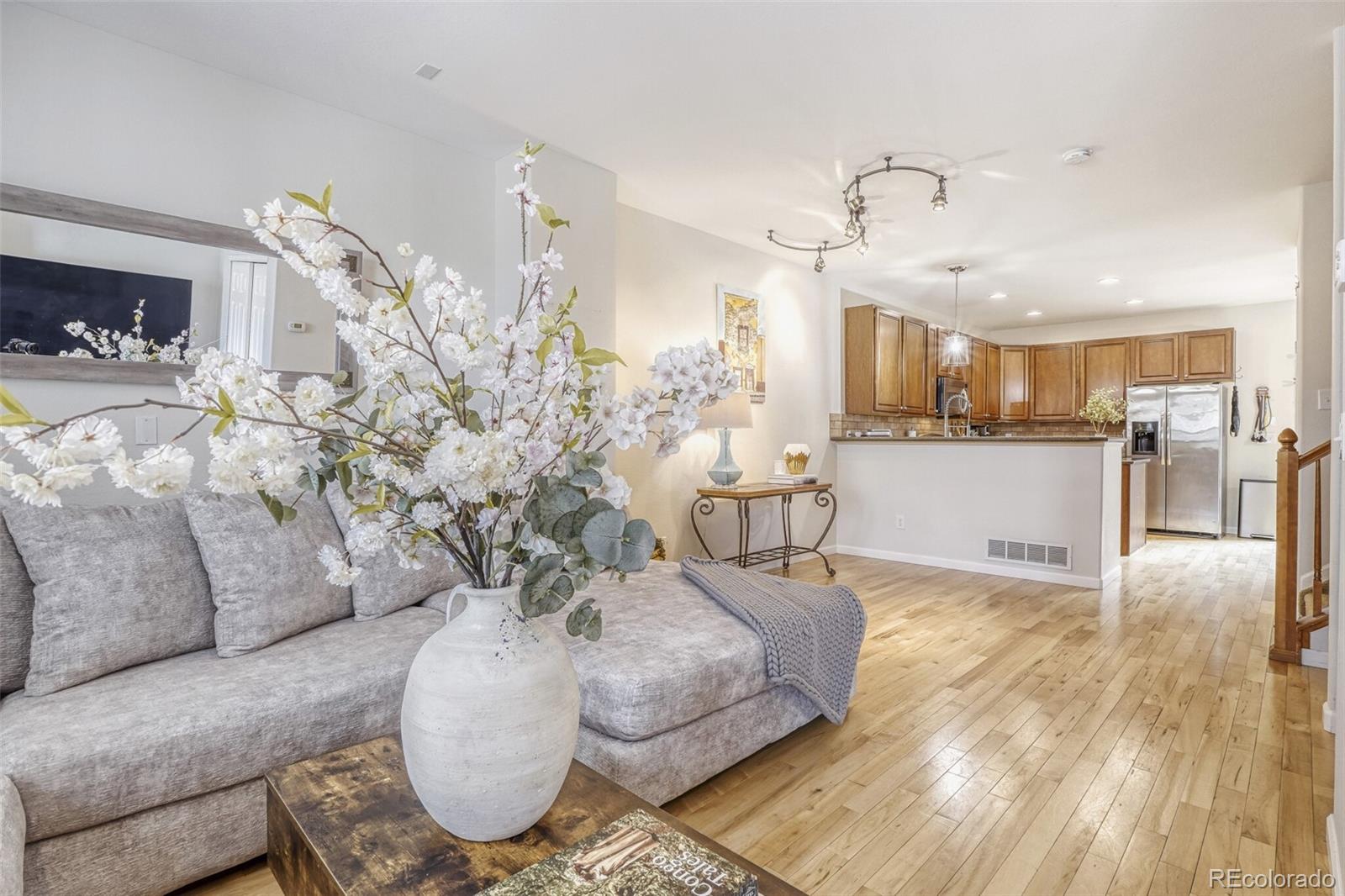 MLS Image #1 for 22735 e ottawa place,aurora, Colorado