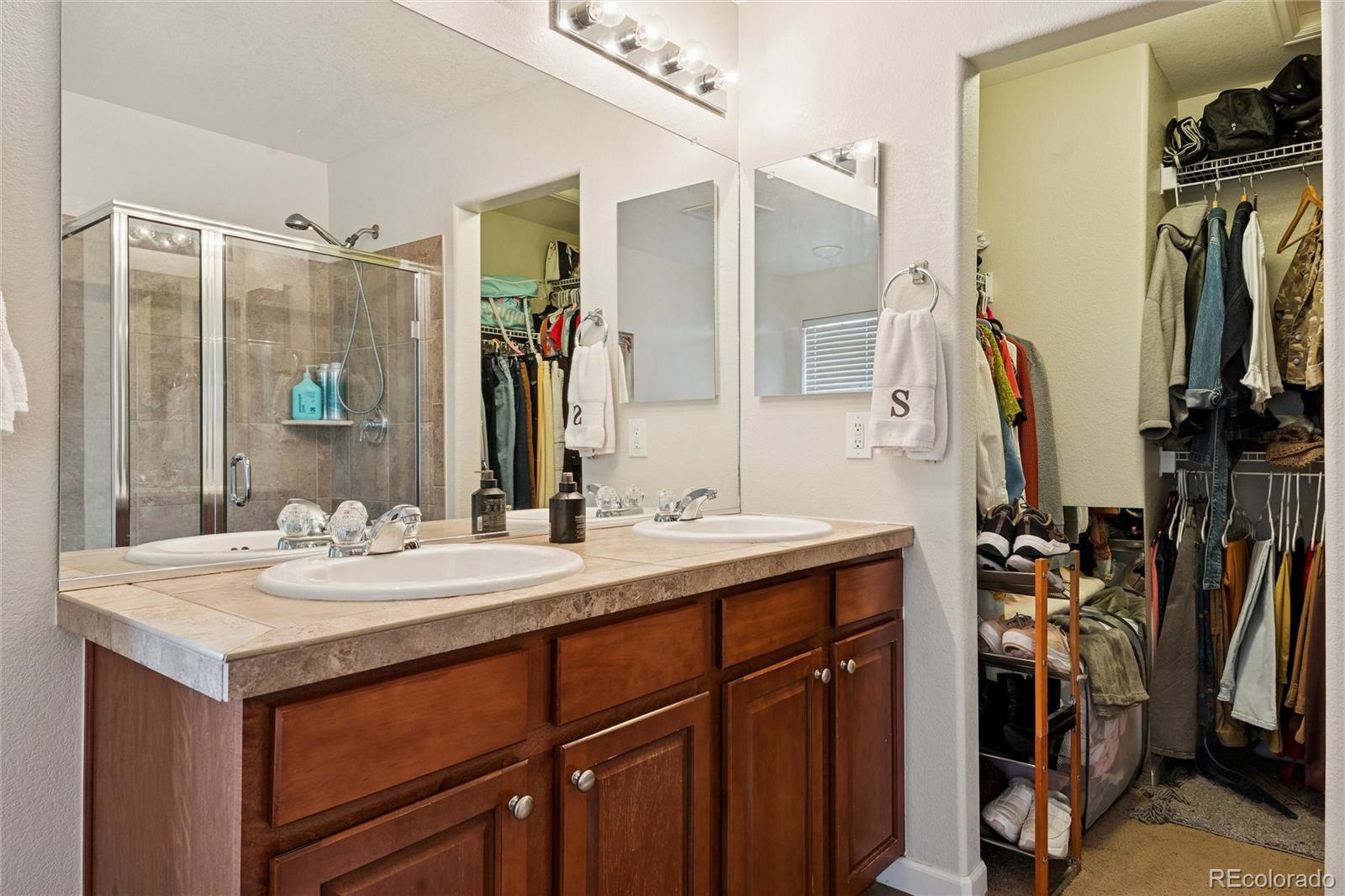 MLS Image #13 for 22735 e ottawa place,aurora, Colorado