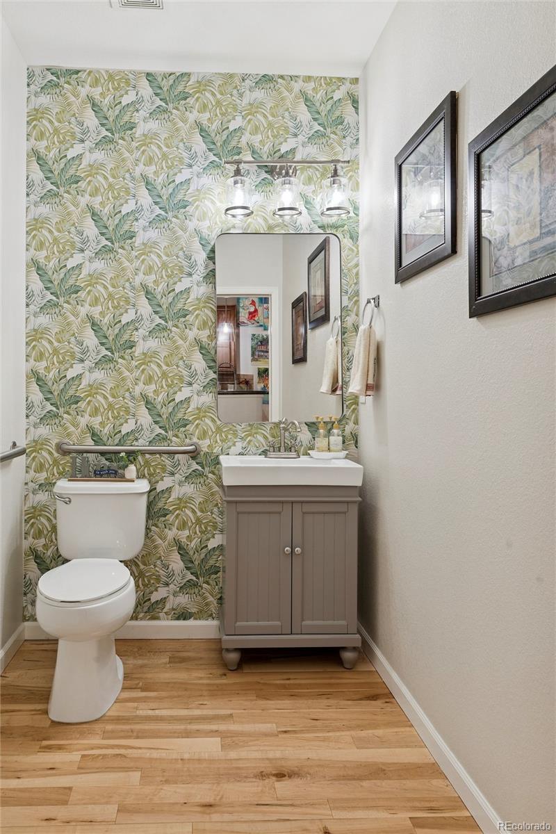 MLS Image #16 for 22735 e ottawa place,aurora, Colorado