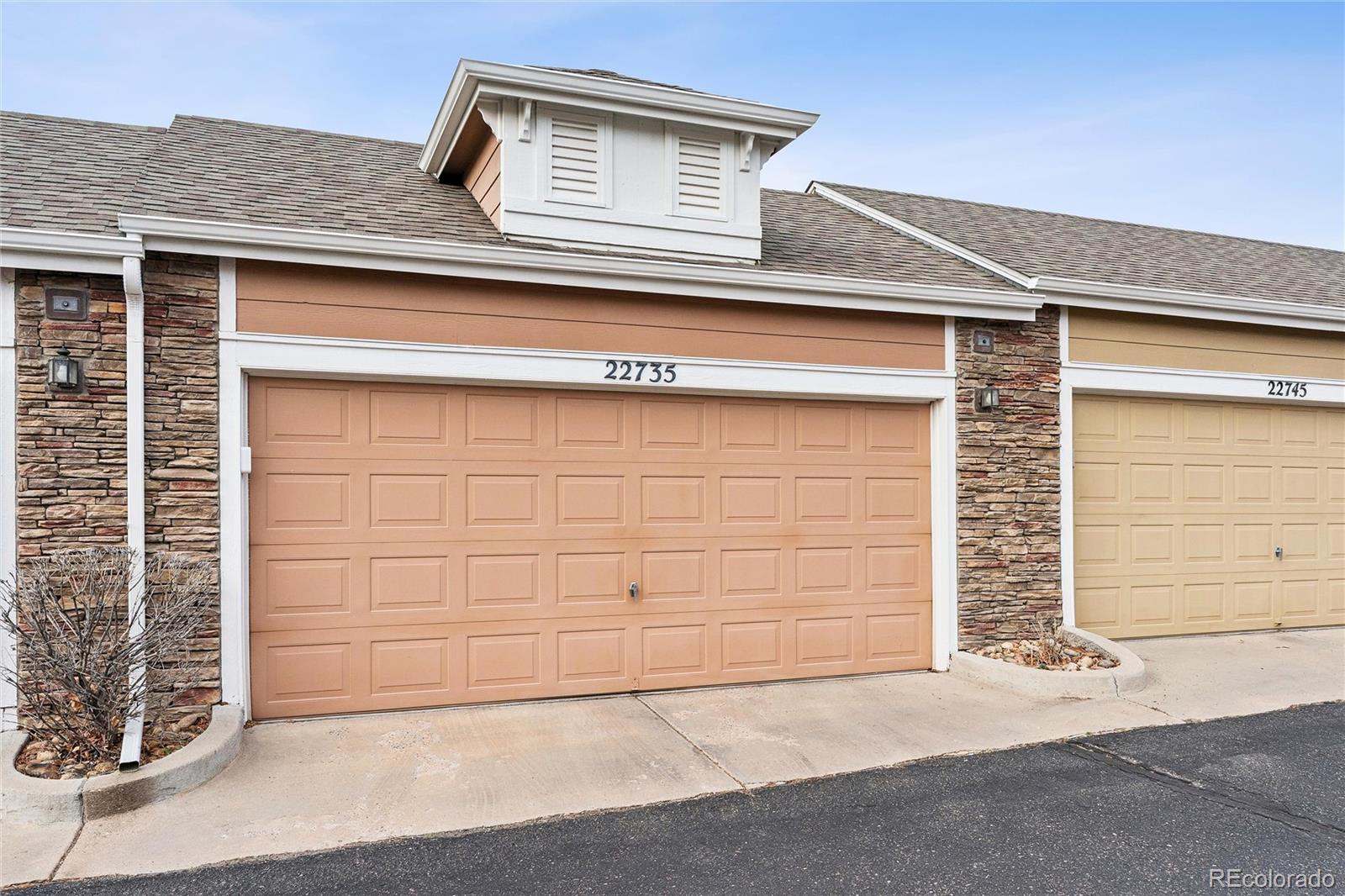 MLS Image #18 for 22735 e ottawa place,aurora, Colorado