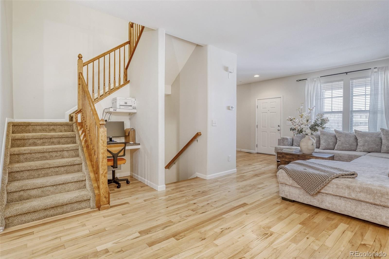 MLS Image #2 for 22735 e ottawa place,aurora, Colorado