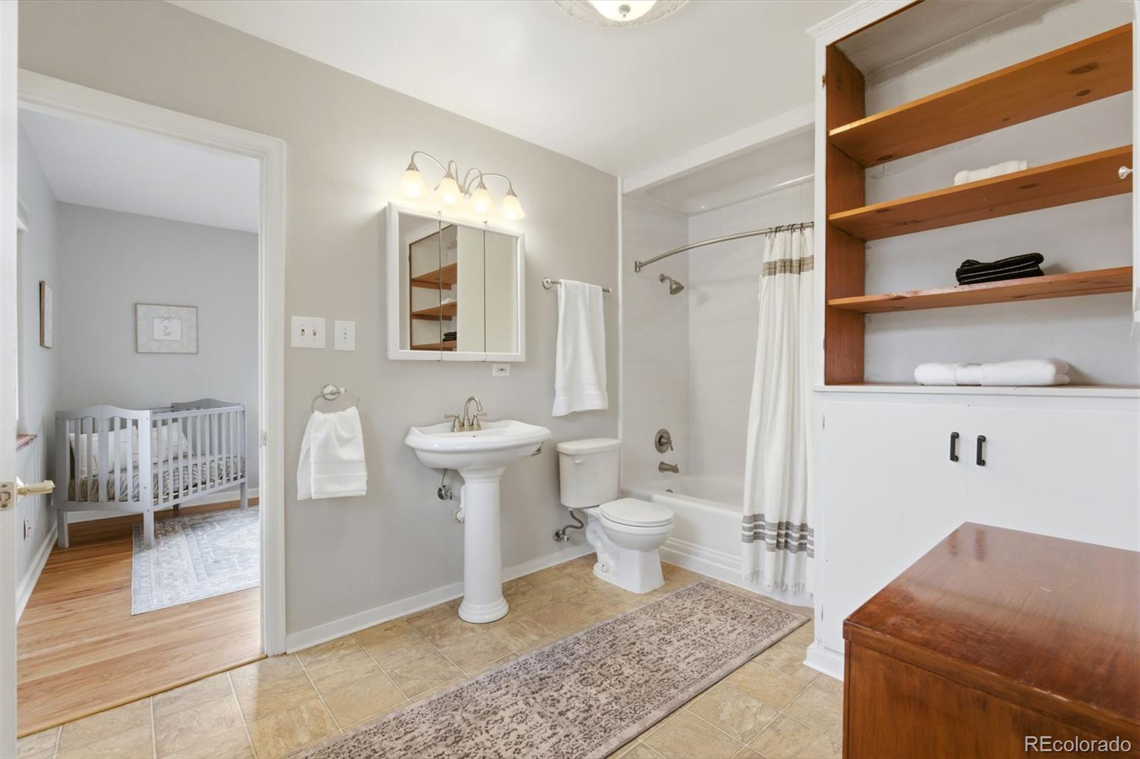MLS Image #9 for 124 s decatur street,denver, Colorado