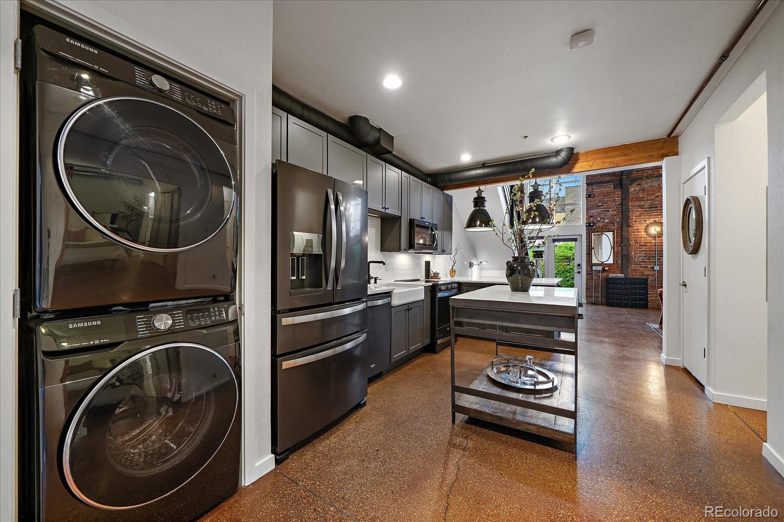 MLS Image #18 for 3033  blake street 123,denver, Colorado