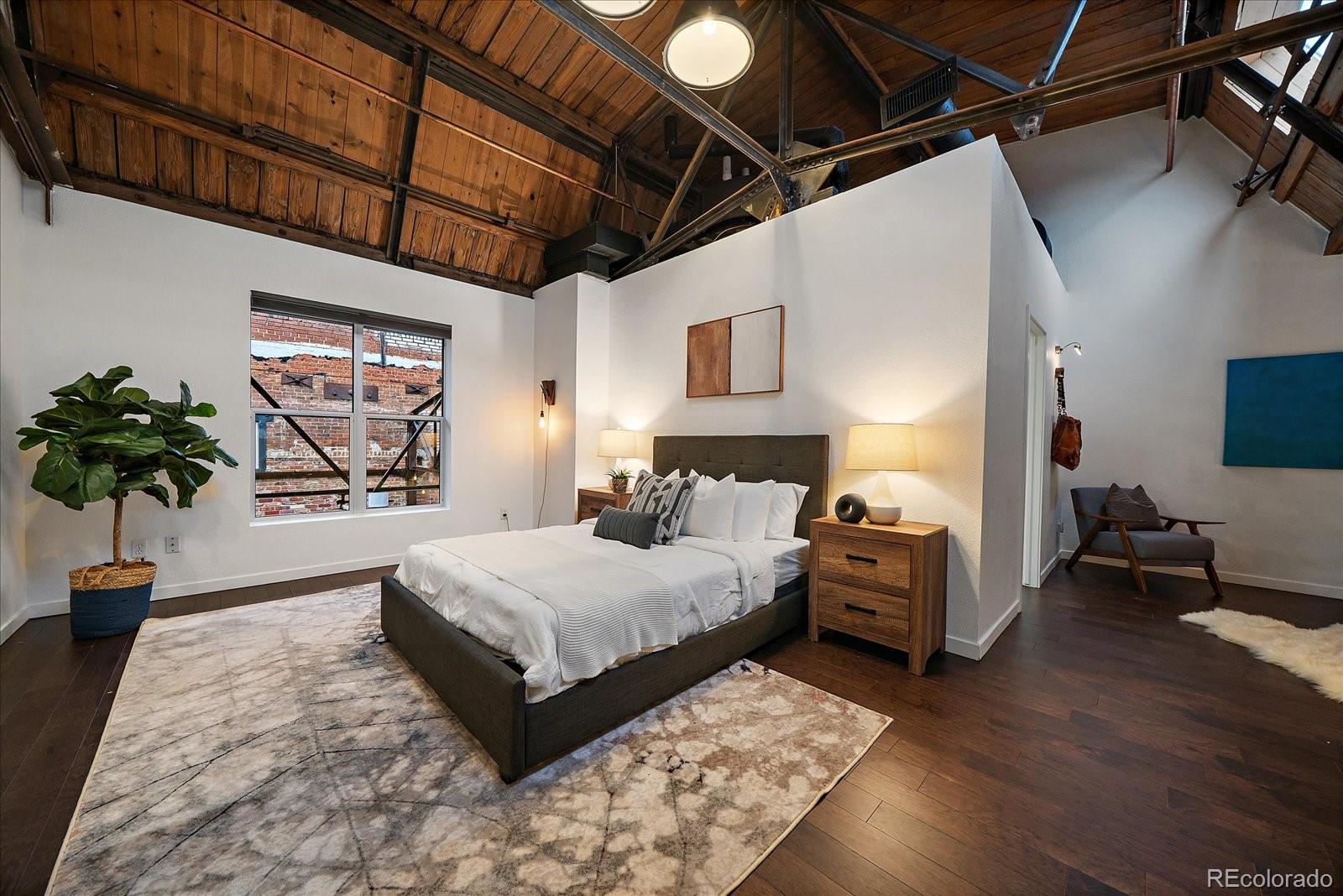 MLS Image #26 for 3033  blake street 123,denver, Colorado