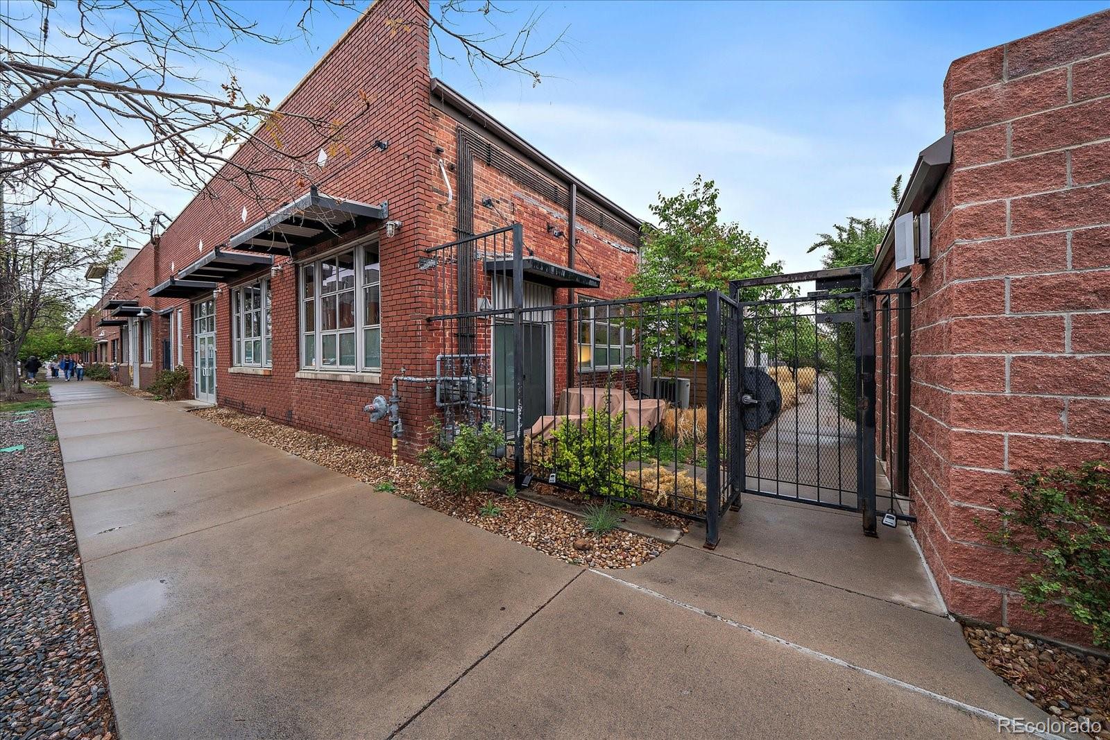 MLS Image #38 for 3033  blake street 123,denver, Colorado