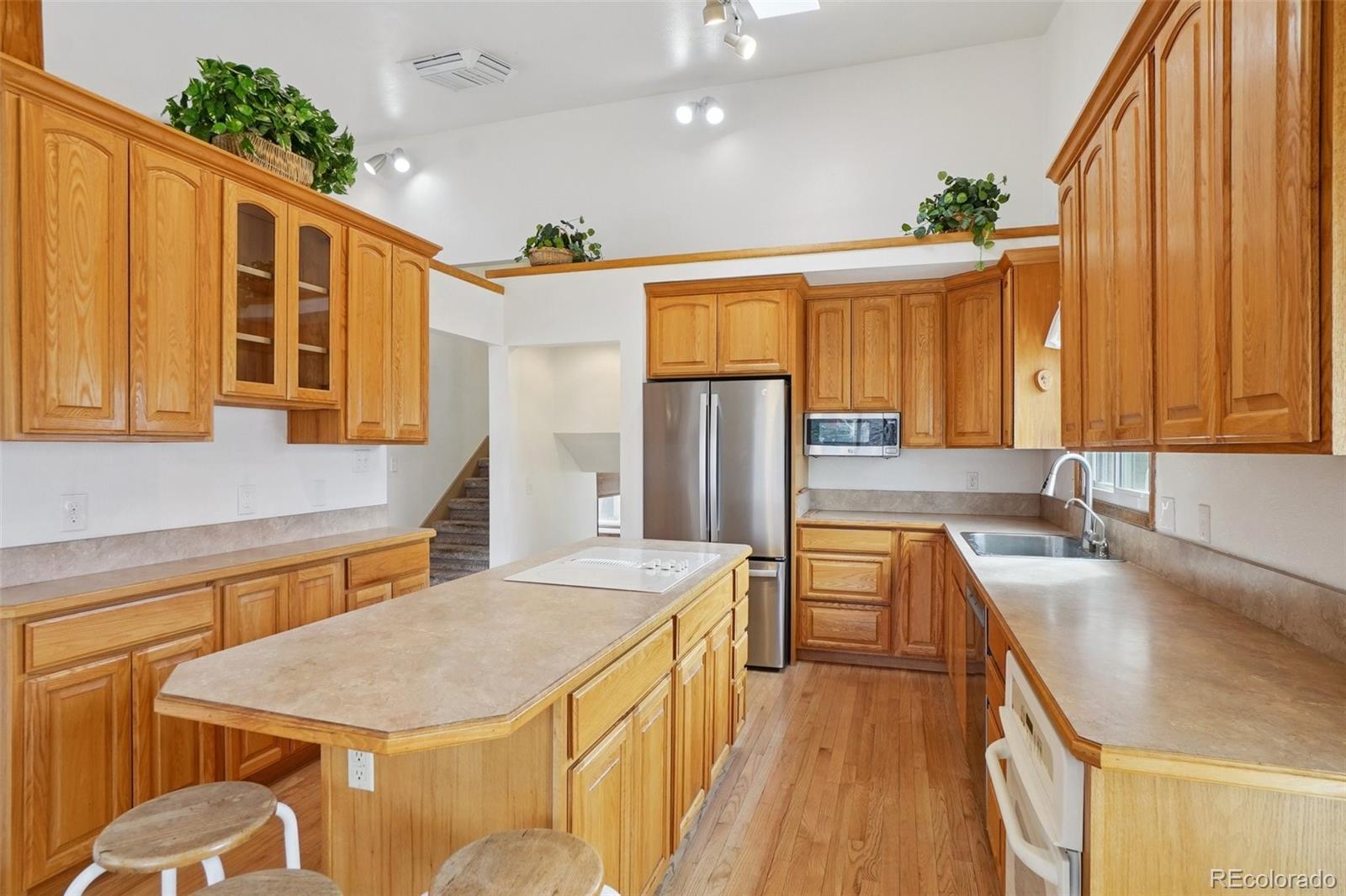 MLS Image #16 for 7640 w meadow drive,littleton, Colorado