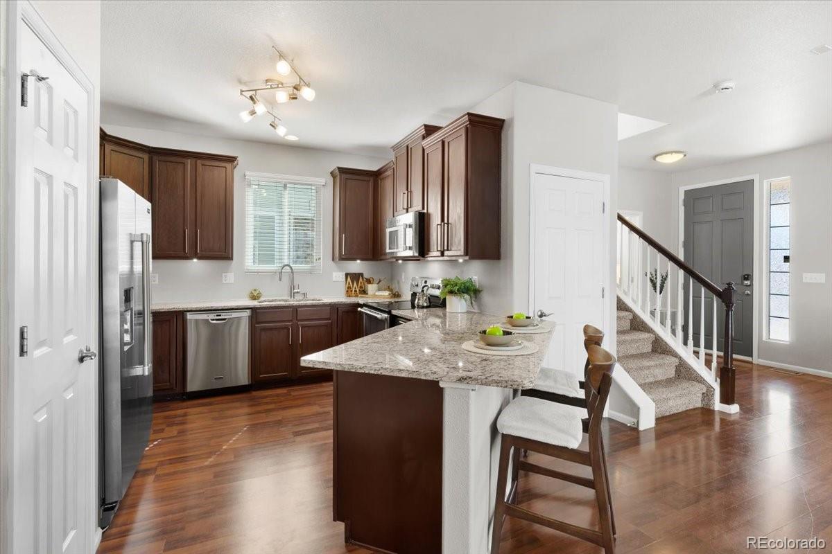 MLS Image #5 for 1182 s coolidge circle,aurora, Colorado