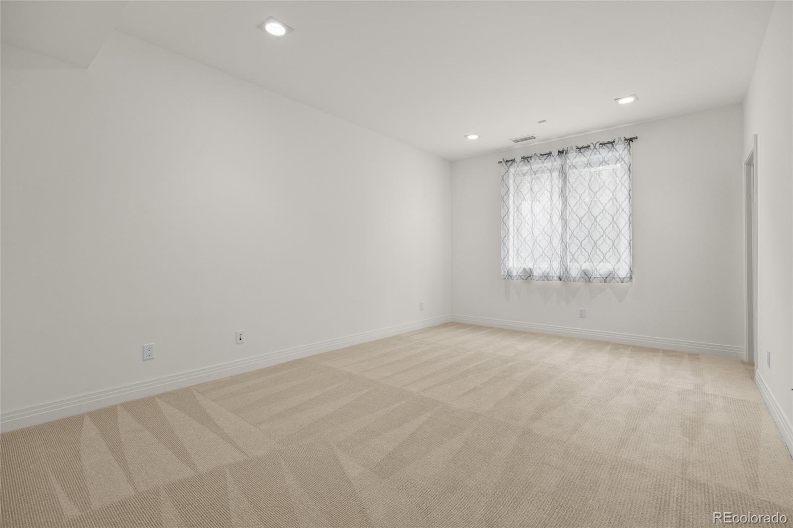 MLS Image #43 for 9316 e harvard avenue,denver, Colorado