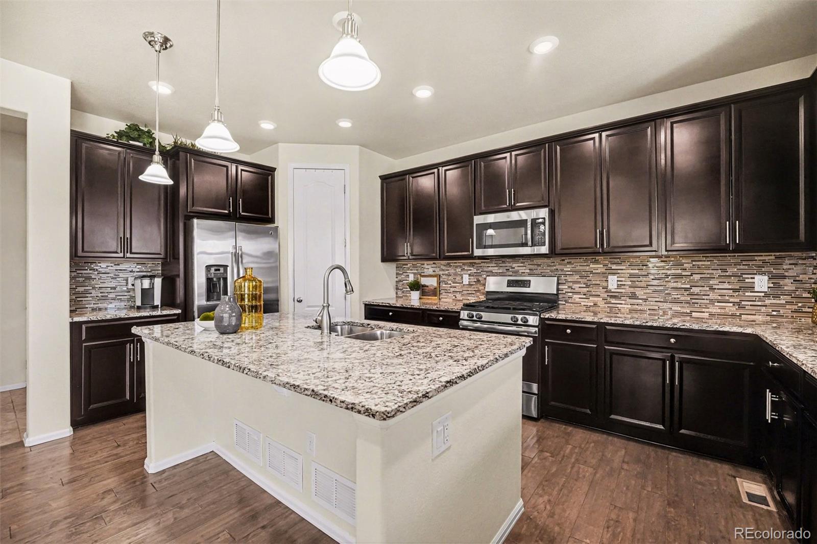 MLS Image #7 for 8515  blanca court,arvada, Colorado