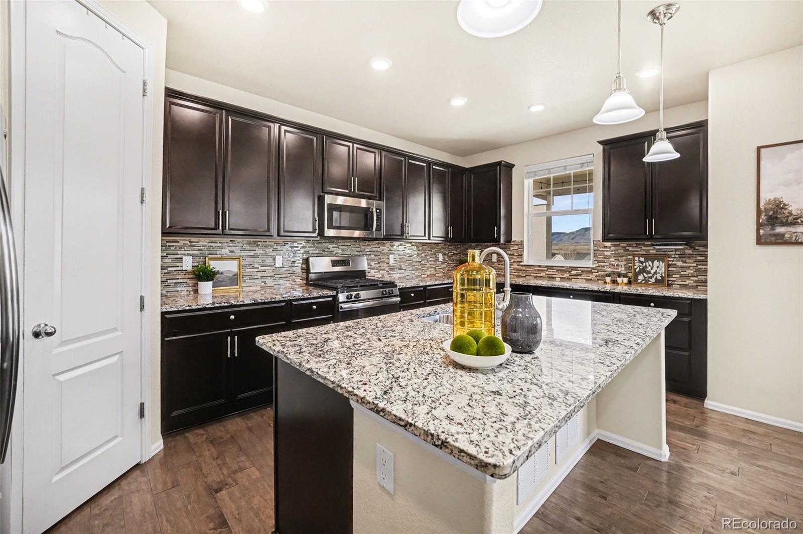 MLS Image #8 for 8515  blanca court,arvada, Colorado