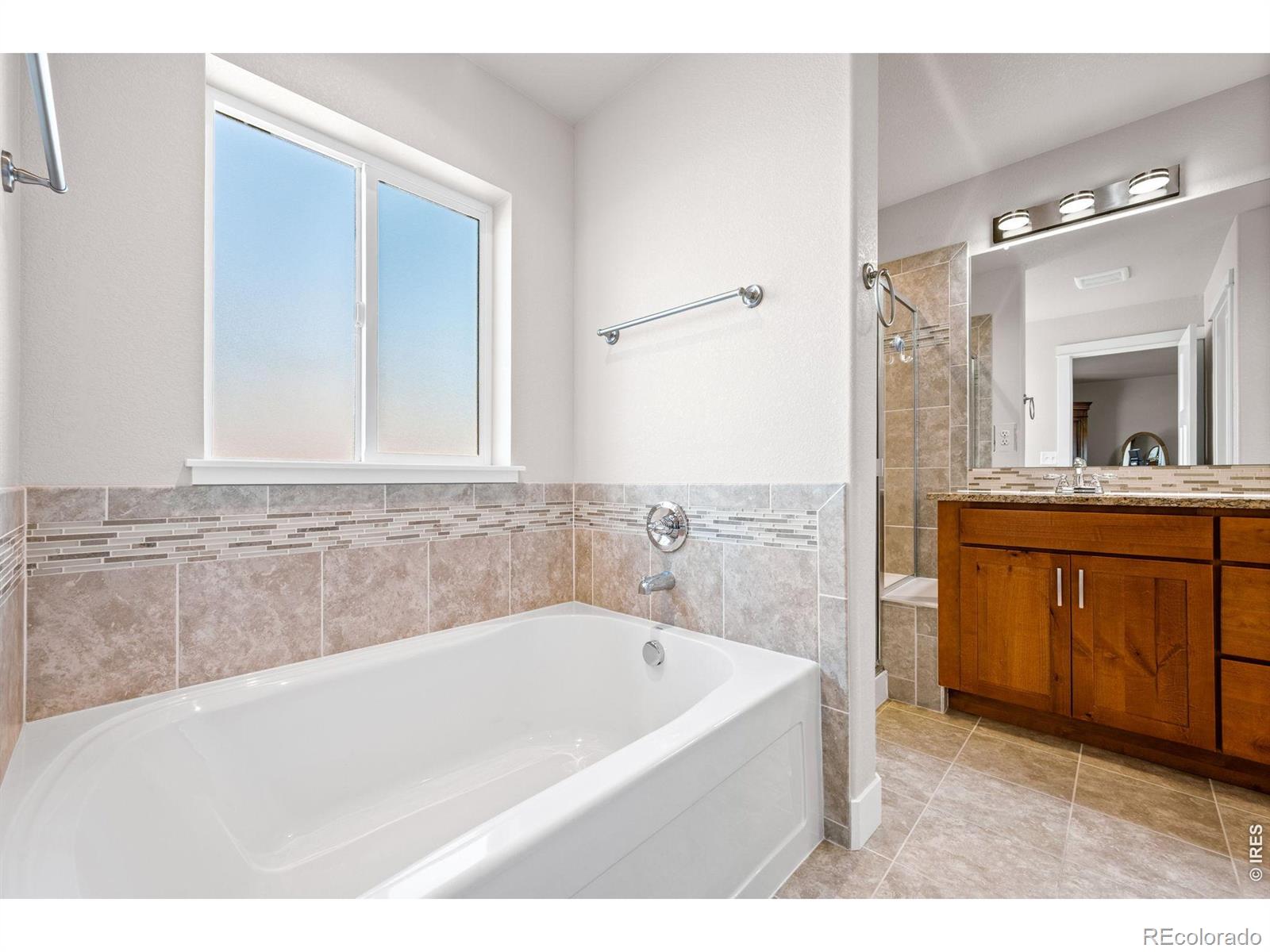 MLS Image #22 for 2433  adobe drive,fort collins, Colorado