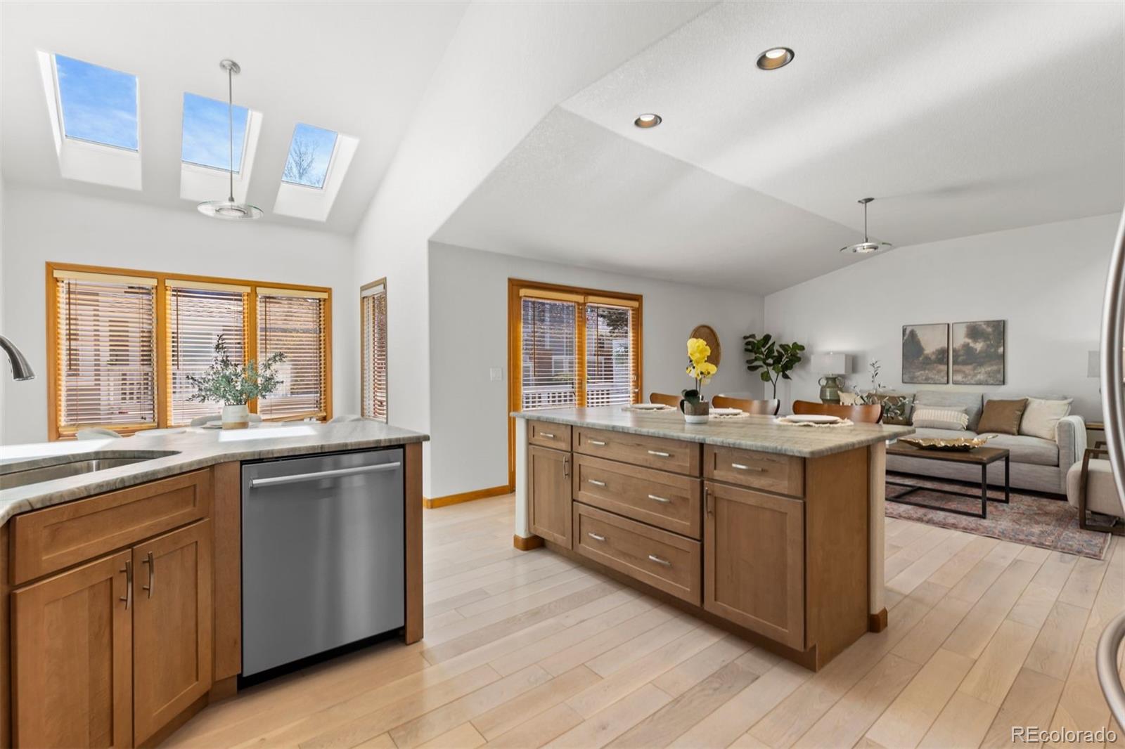MLS Image #1 for 7592 s monaco way,centennial, Colorado