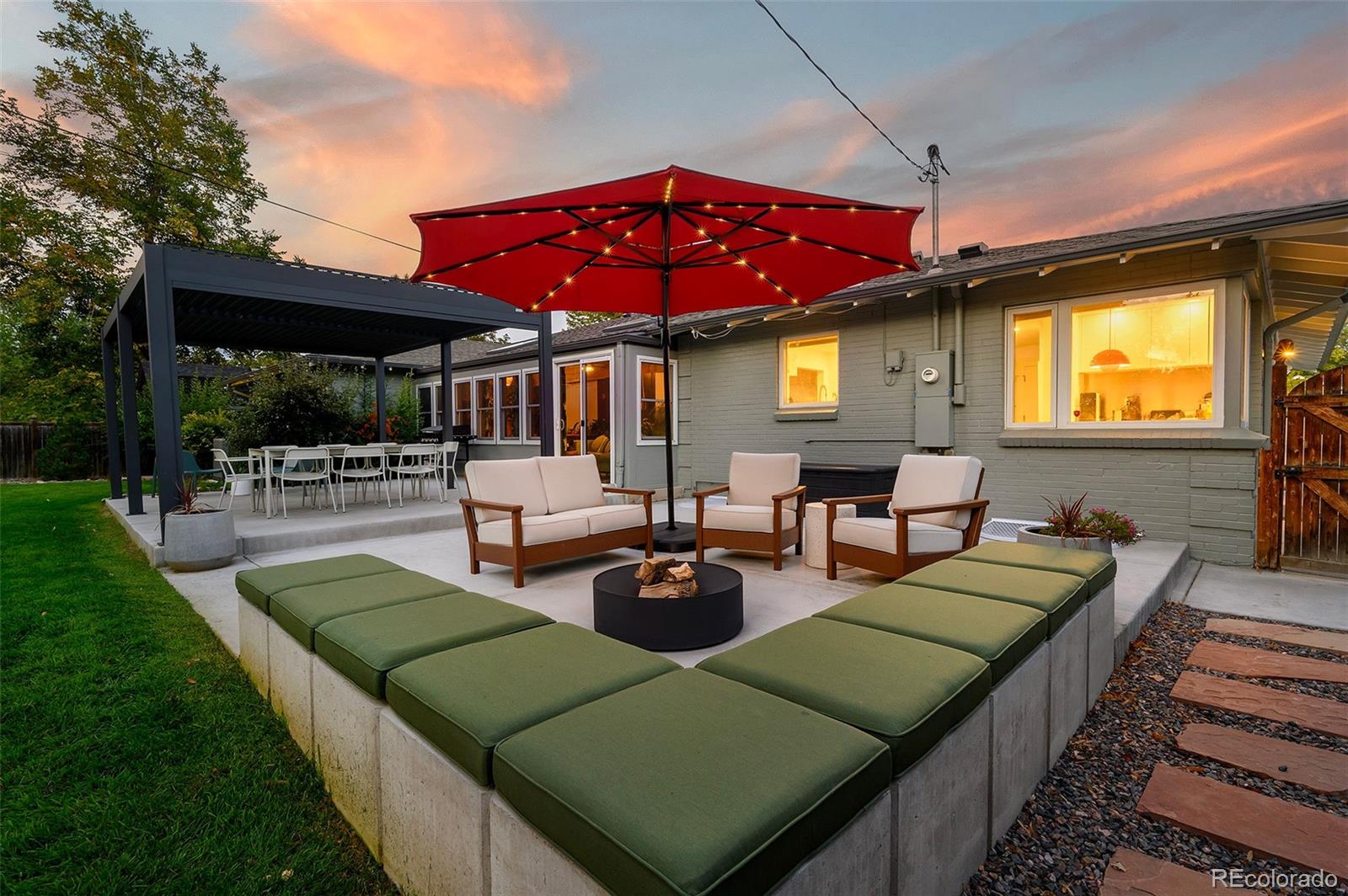 MLS Image #2 for 3187 s dallas court,denver, Colorado