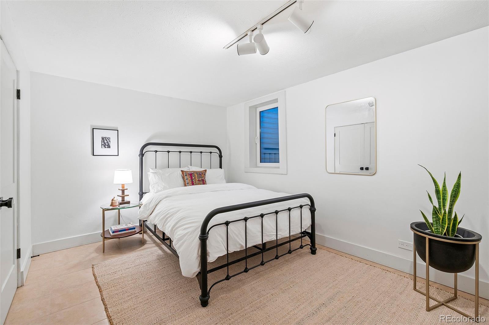 MLS Image #29 for 3187 s dallas court,denver, Colorado