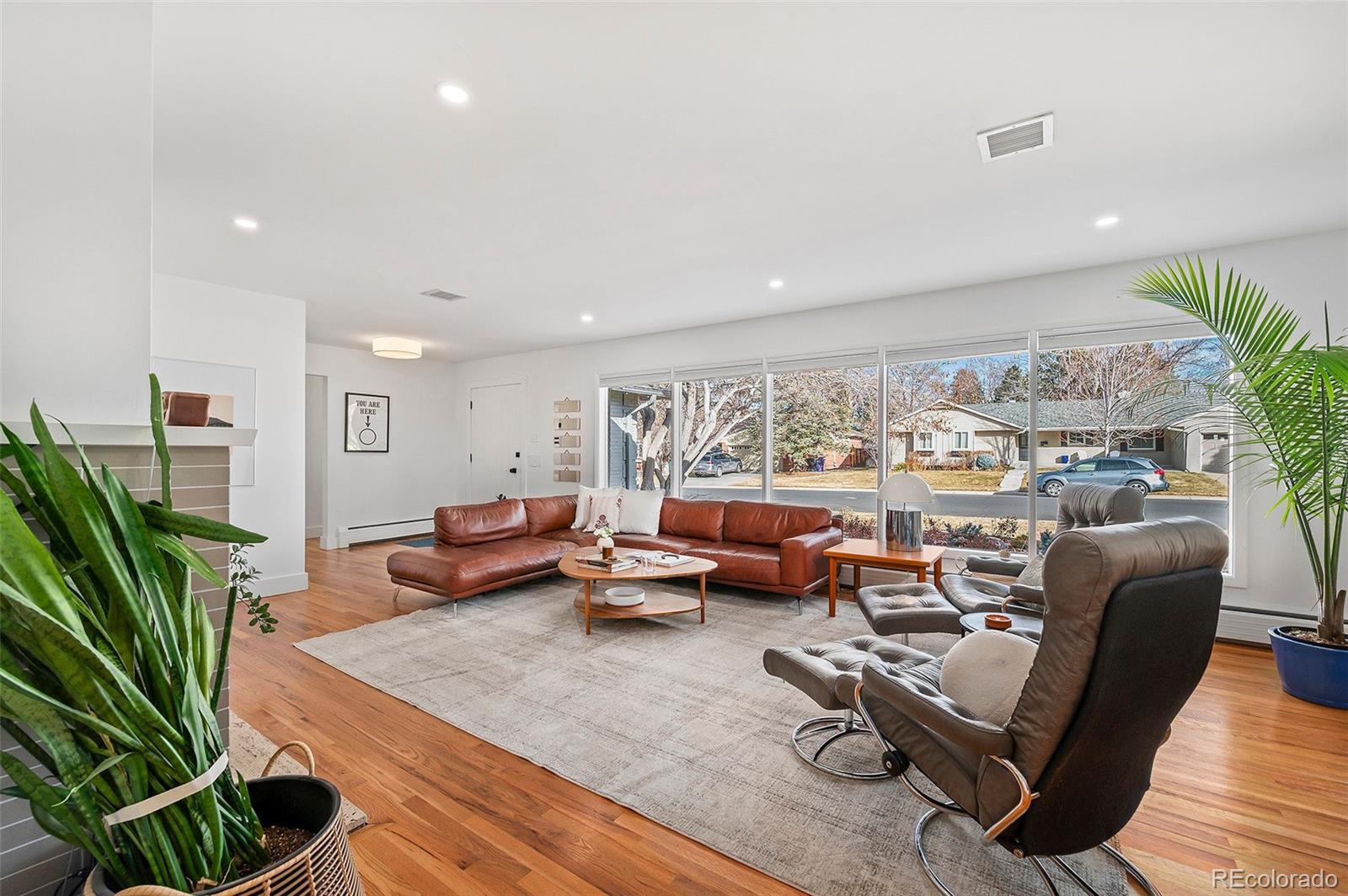 MLS Image #5 for 3187 s dallas court,denver, Colorado