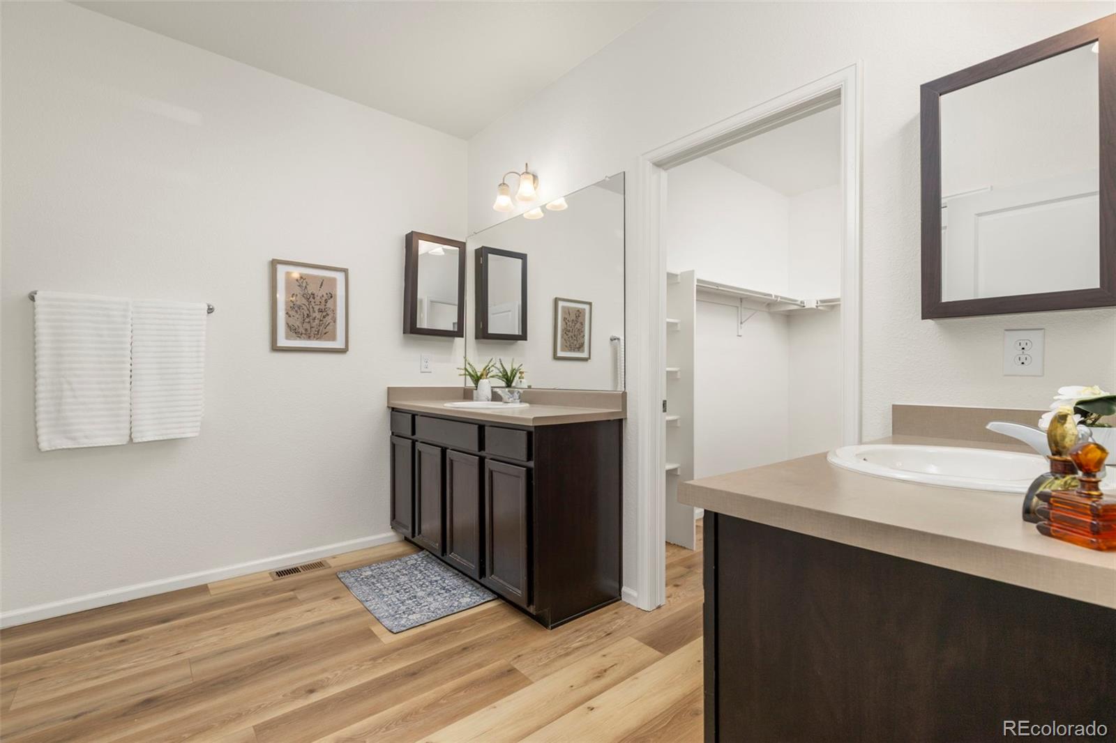 MLS Image #11 for 26873 e archer avenue,aurora, Colorado