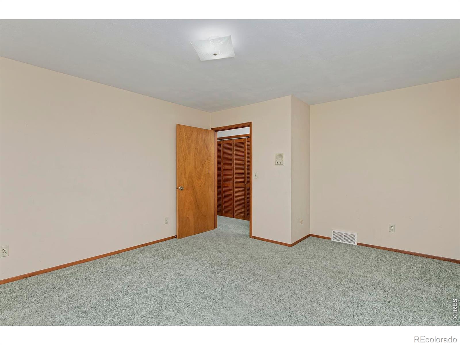 MLS Image #33 for 570 w ash street,louisville, Colorado