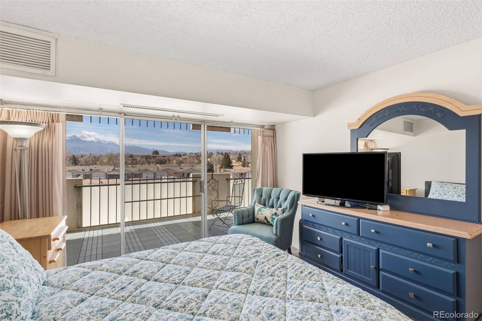 MLS Image #28 for 411  lakewood circle a-212,colorado springs, Colorado