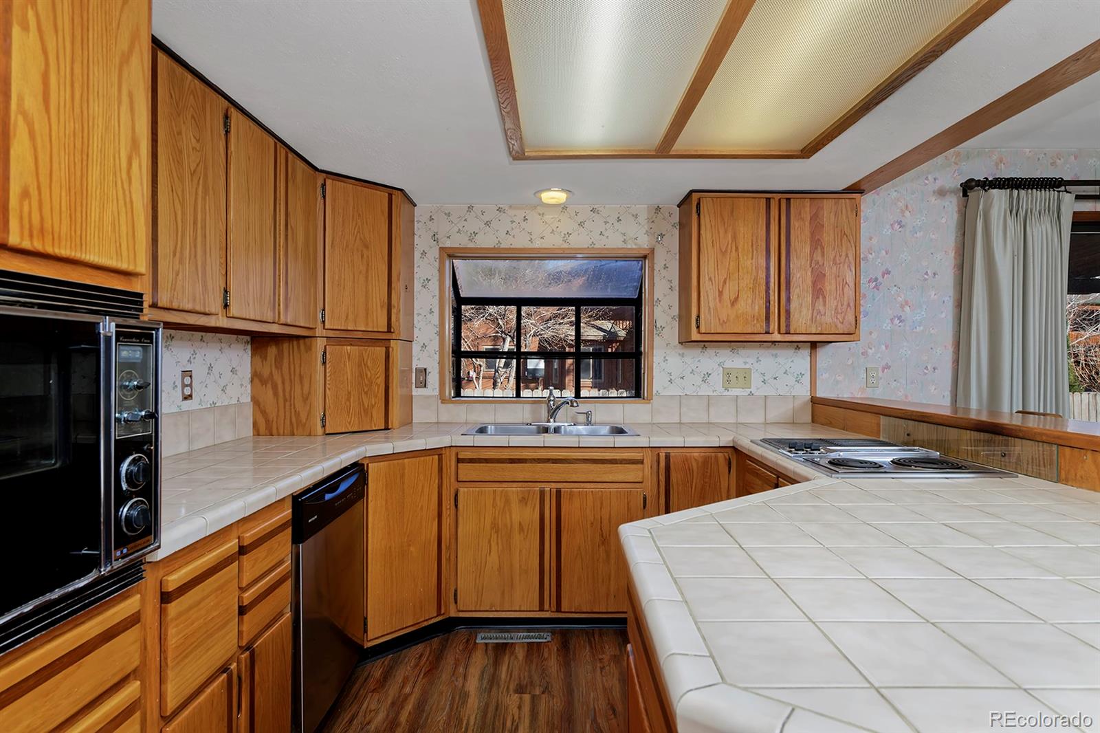 MLS Image #16 for 570 w ash street,louisville, Colorado