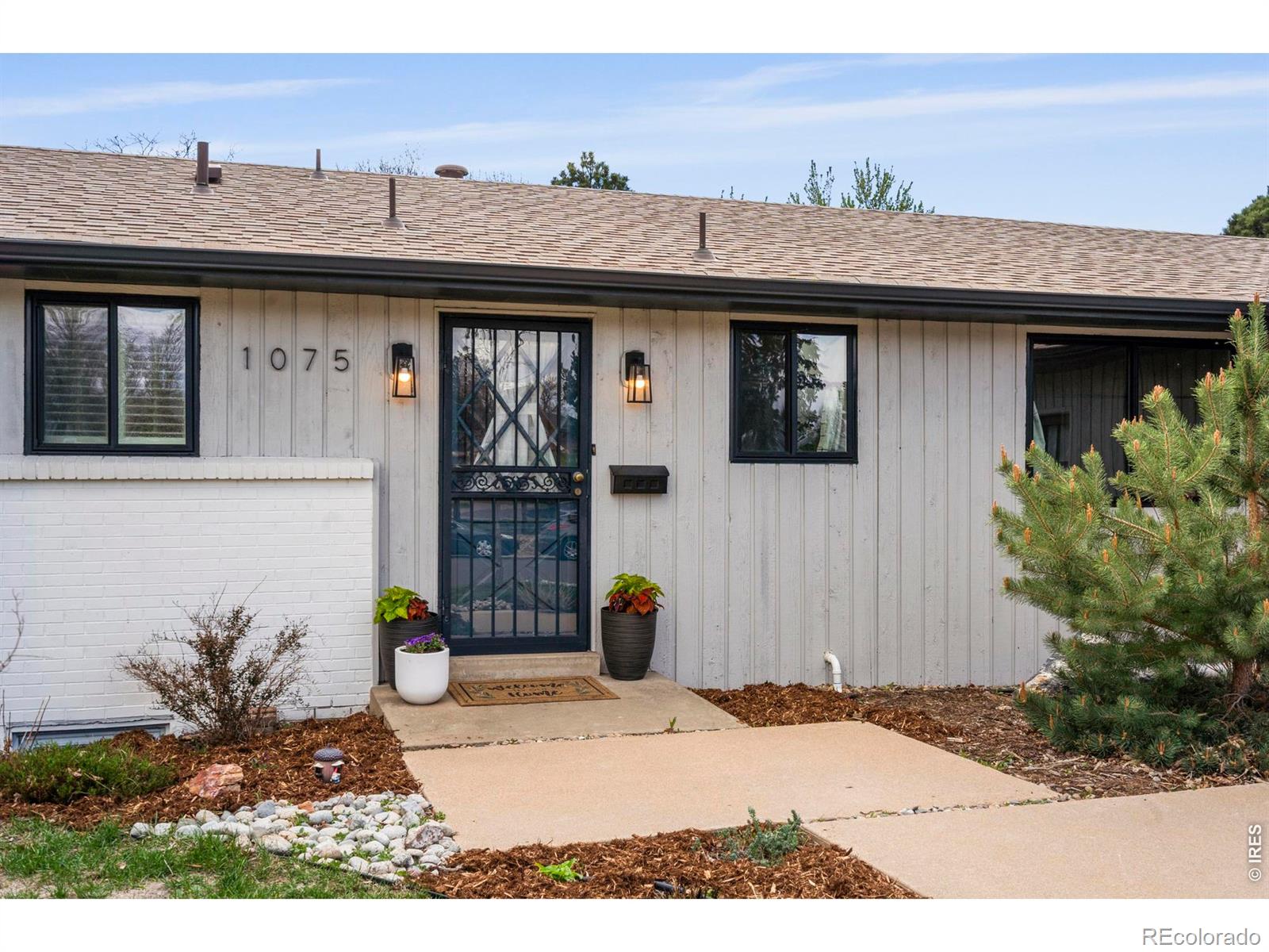MLS Image #3 for 1075  emerald street,broomfield, Colorado
