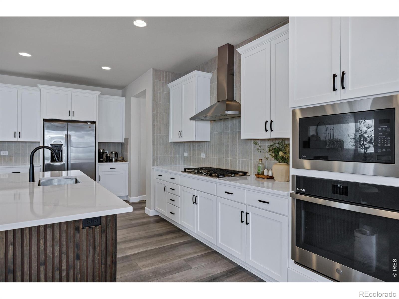 MLS Image #14 for 723  alpine ridge street,erie, Colorado