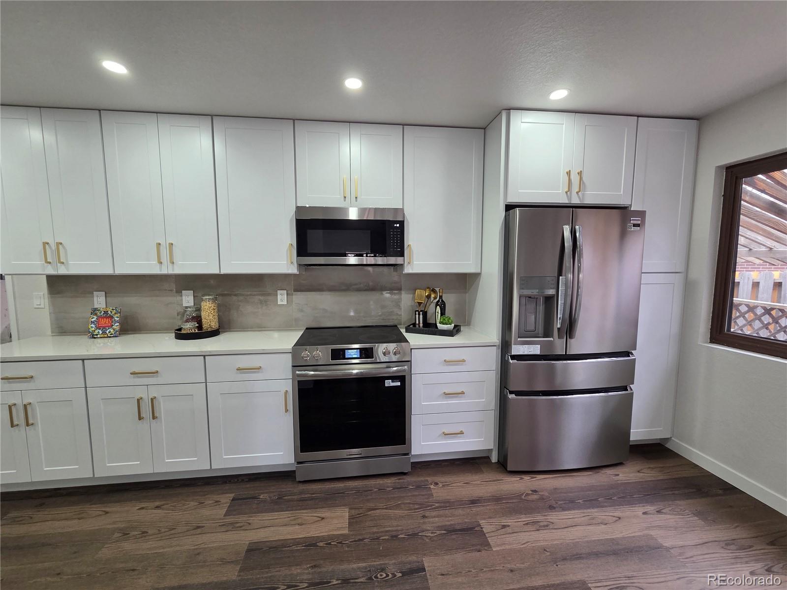 MLS Image #11 for 2341 s kenton street,aurora, Colorado
