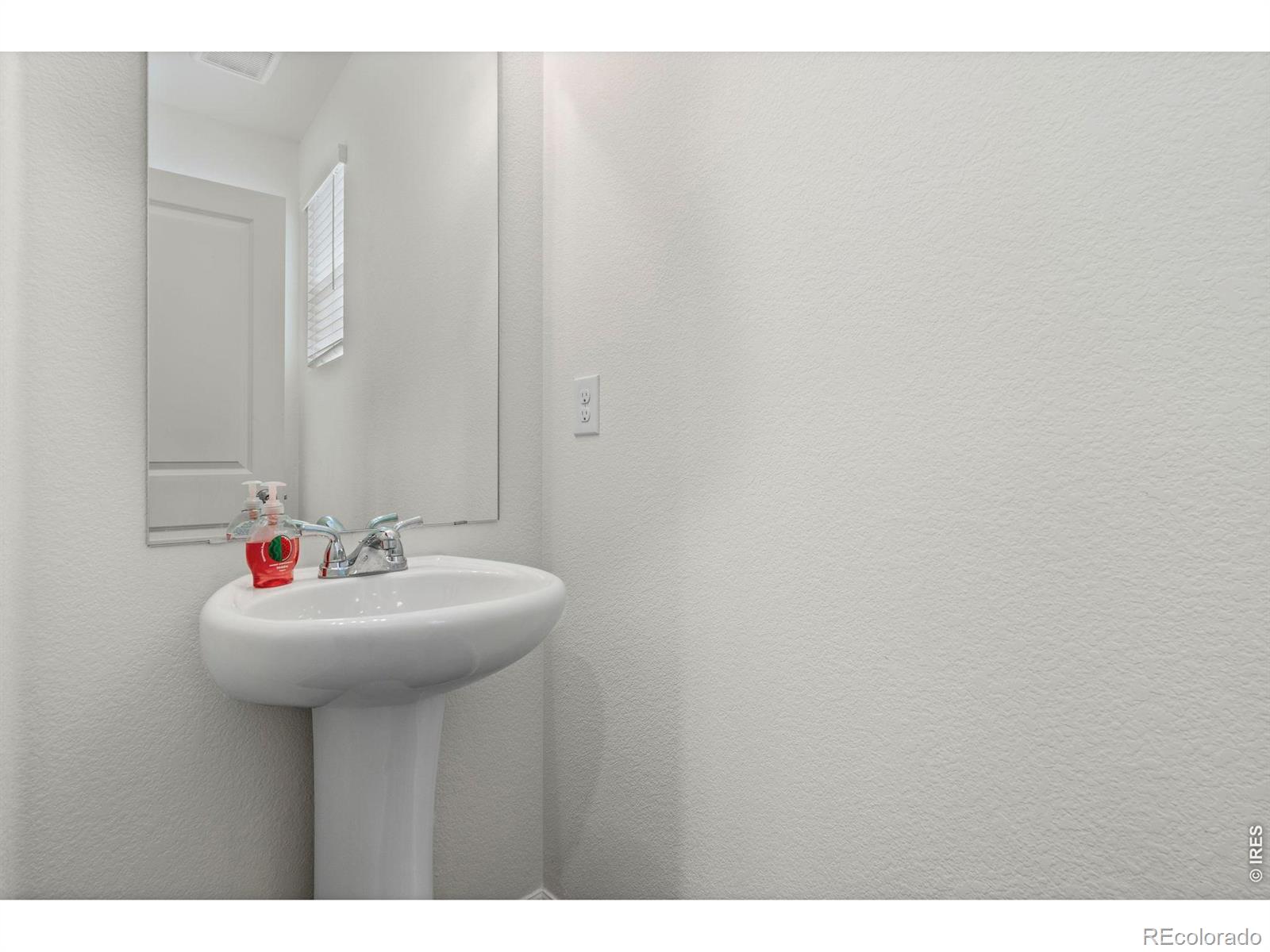 MLS Image #8 for 3461  barkwood drive,johnstown, Colorado