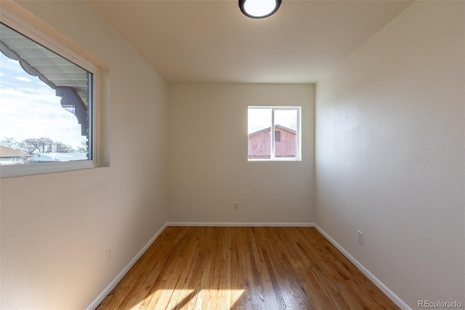 MLS Image #12 for 20 w marigold drive,denver, Colorado