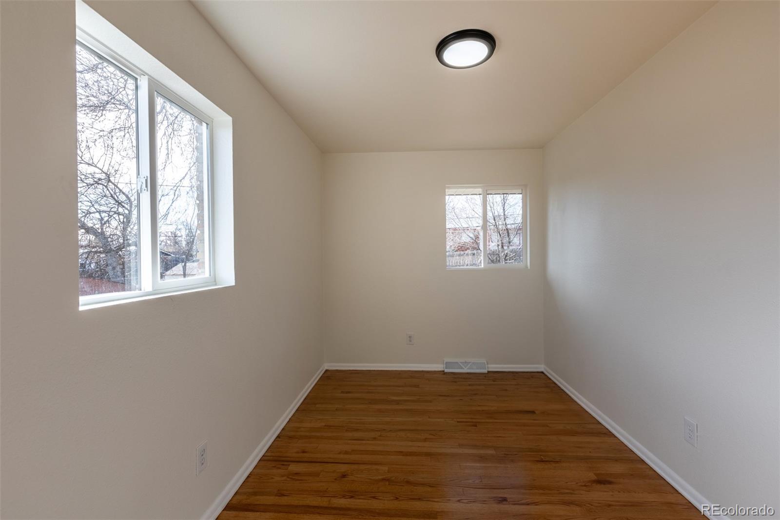 MLS Image #14 for 20 w marigold drive,denver, Colorado
