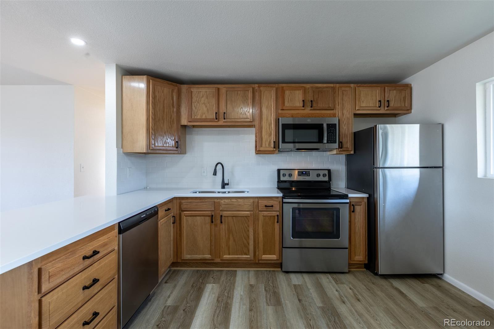 MLS Image #5 for 20 w marigold drive,denver, Colorado